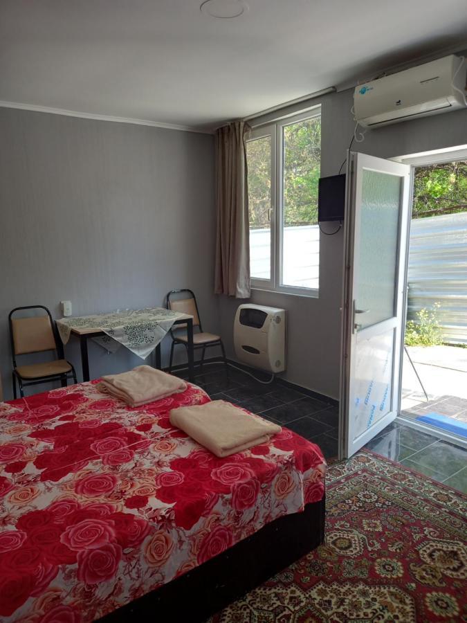 Guest House Samgori Tbilisi Exterior photo